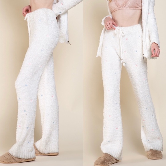 POL Embroidered Hearts Berber Fleece Pants + Hoodie Matching Set - Picture 9 of 15